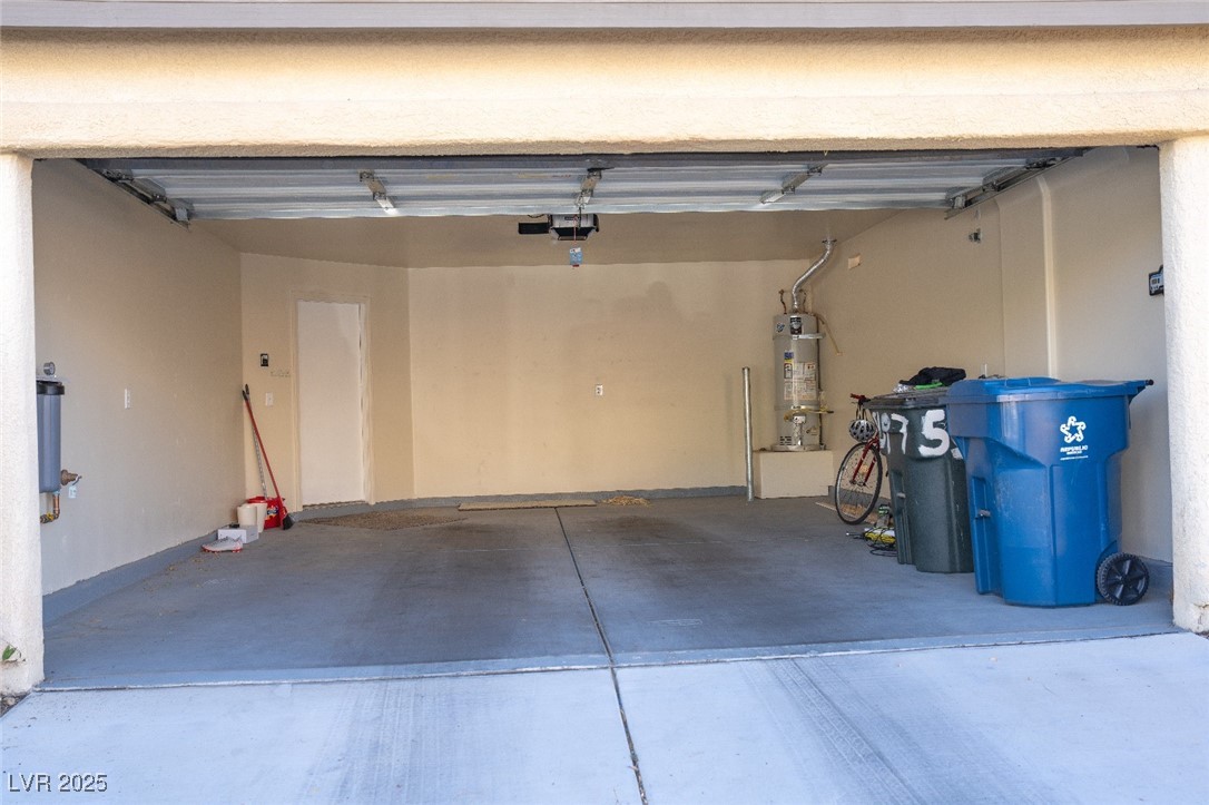 Las Vegas, Nevada 89139, United States, 3 Bedrooms Bedrooms, ,3 BathroomsBathrooms,Residential,Active,247954