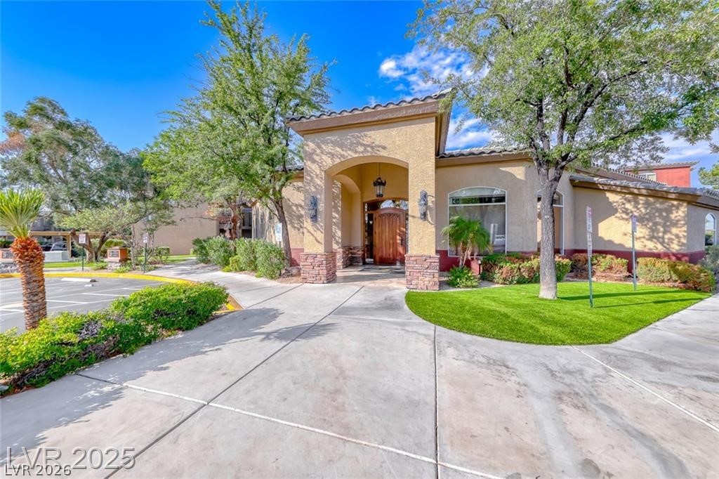 4400 S Jones Boulevard 2103
