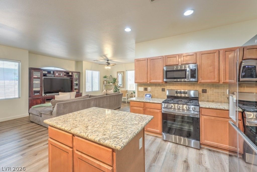 Photo of 731 EASTER LILY Place, Henderson, NV 89011 (MLS # 2777406)