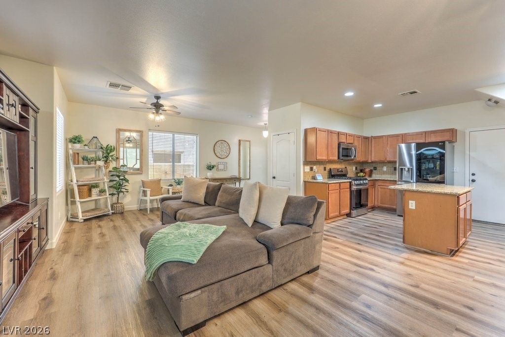 Photo of 731 EASTER LILY Place, Henderson, NV 89011 (MLS # 2777406)