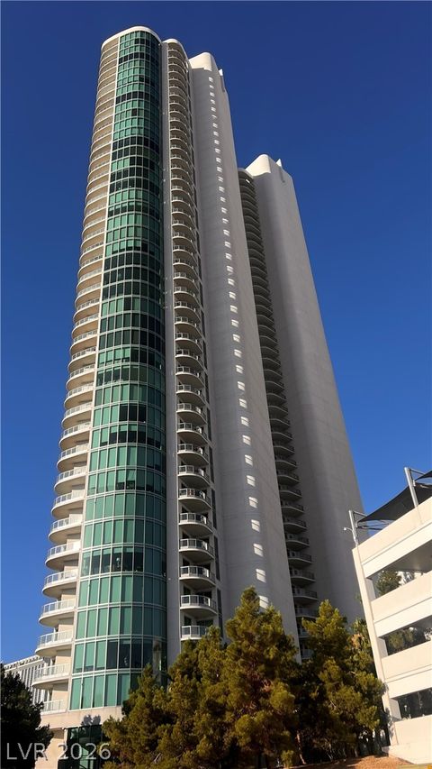 Photo of 322 Karen Avenue #2806, Las Vegas, NV 89109 (MLS # 2767497)