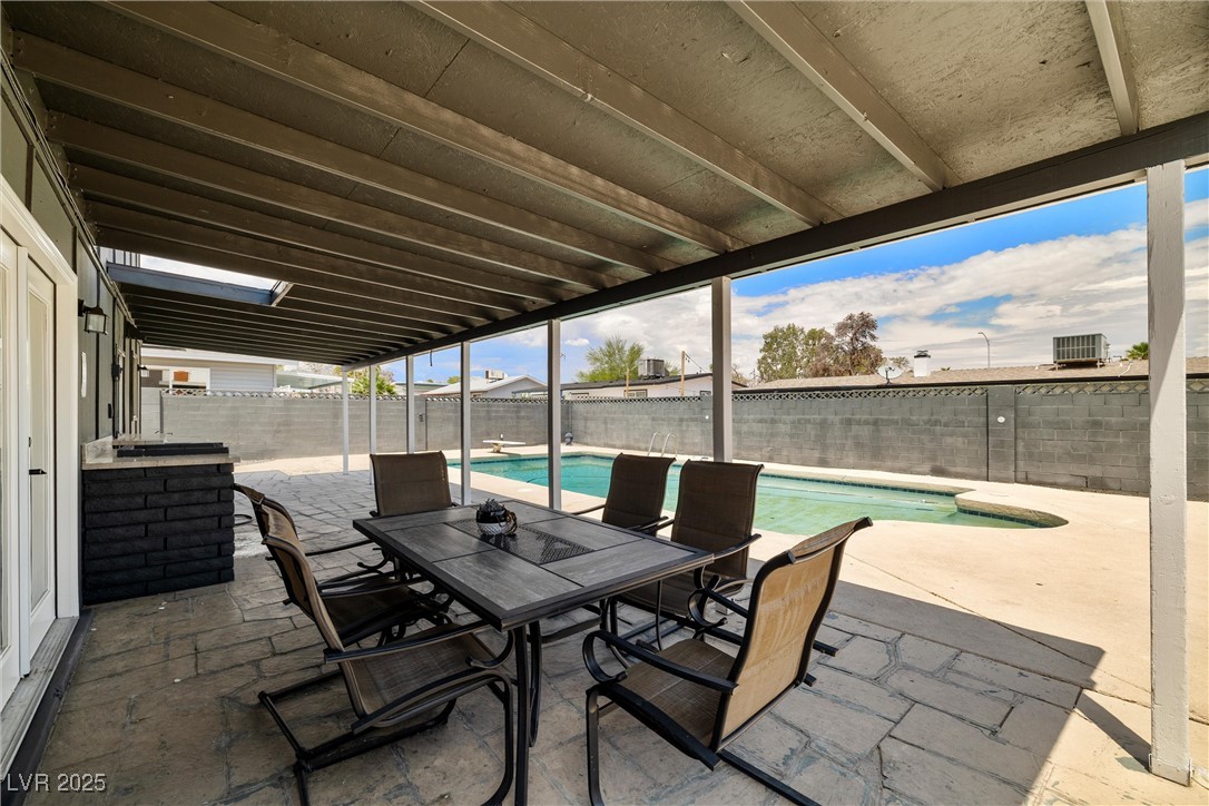 Las Vegas, Nevada 89145, United States, 4 Bedrooms Bedrooms, ,3 BathroomsBathrooms,Residential,Active,176038