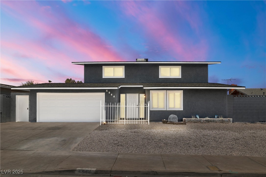 Las Vegas, Nevada 89145, United States, 4 Bedrooms Bedrooms, ,3 BathroomsBathrooms,Residential,Active,176038