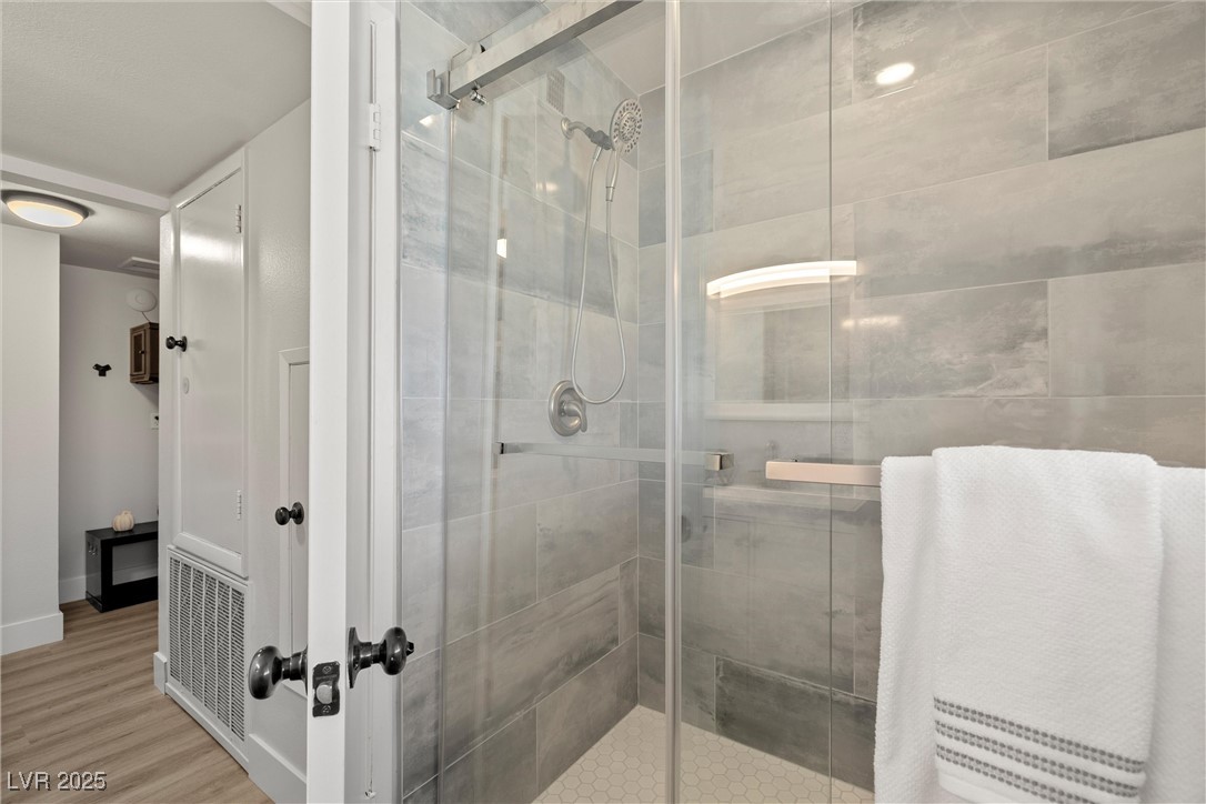 Las Vegas, Nevada 89145, United States, 4 Bedrooms Bedrooms, ,3 BathroomsBathrooms,Residential,Active,176038