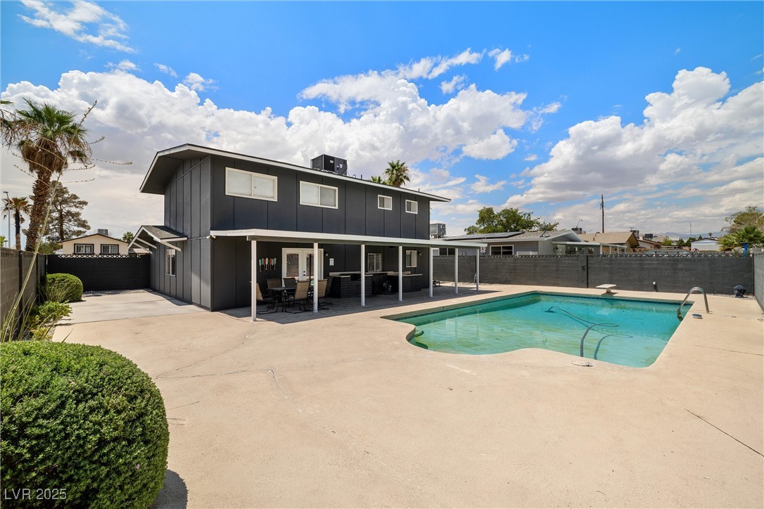 Las Vegas, Nevada 89145, United States, 4 Bedrooms Bedrooms, ,3 BathroomsBathrooms,Residential,Active,176038