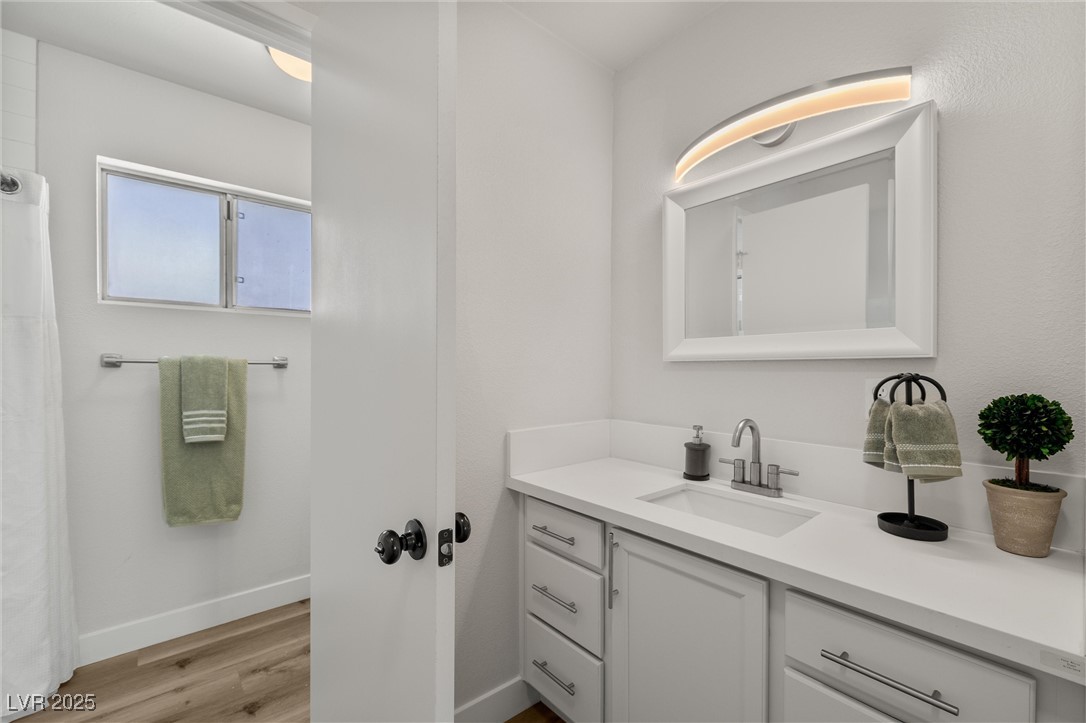 Las Vegas, Nevada 89145, United States, 4 Bedrooms Bedrooms, ,3 BathroomsBathrooms,Residential,Active,176038