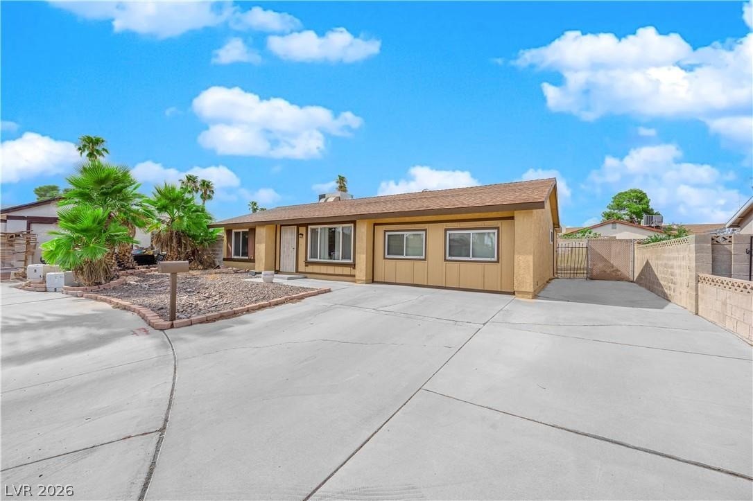 7274 Pinebrook Circle