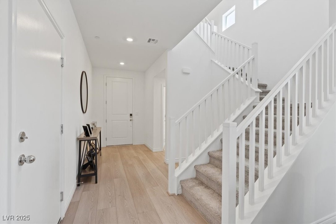 Las Vegas, Nevada 89143, United States, 3 Bedrooms Bedrooms, ,3 BathroomsBathrooms,Residential,Active,165411