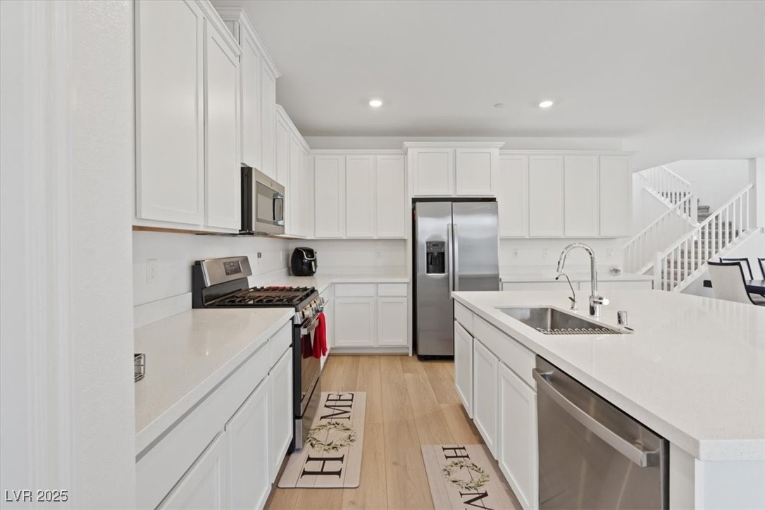 Las Vegas, Nevada 89143, United States, 3 Bedrooms Bedrooms, ,3 BathroomsBathrooms,Residential,Active,165411