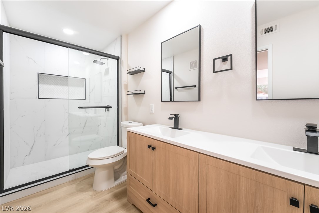 5710 E Tropicana Avenue 2022