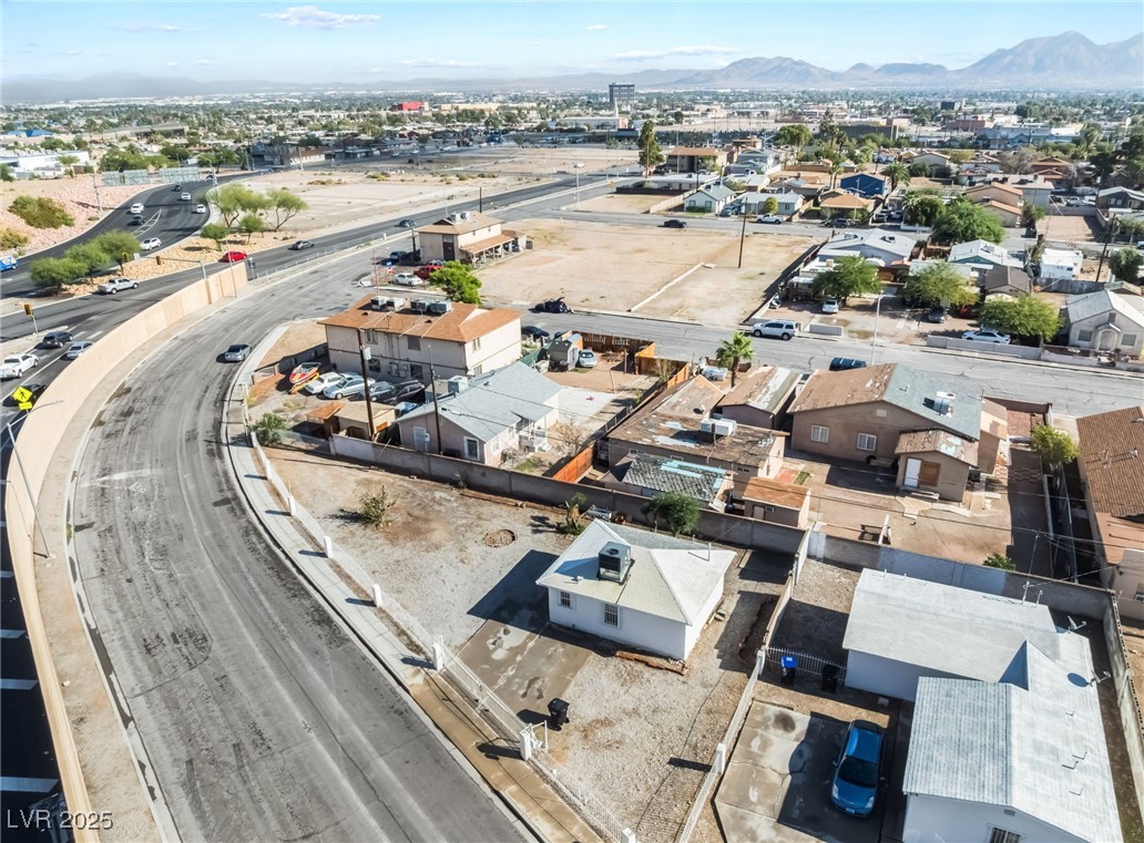 1922 Goldfield Street