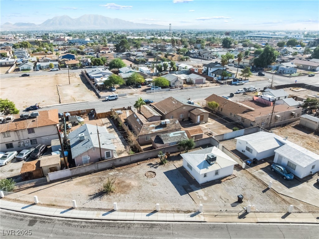 1922 Goldfield Street