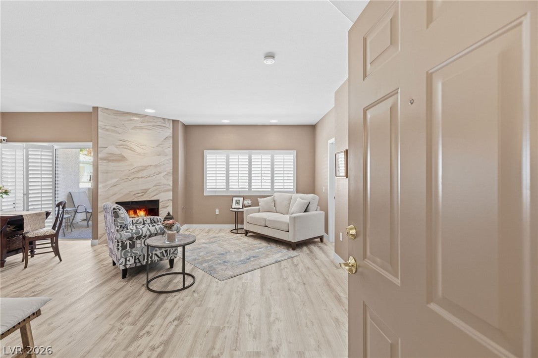 8725 W Flamingo Road 102