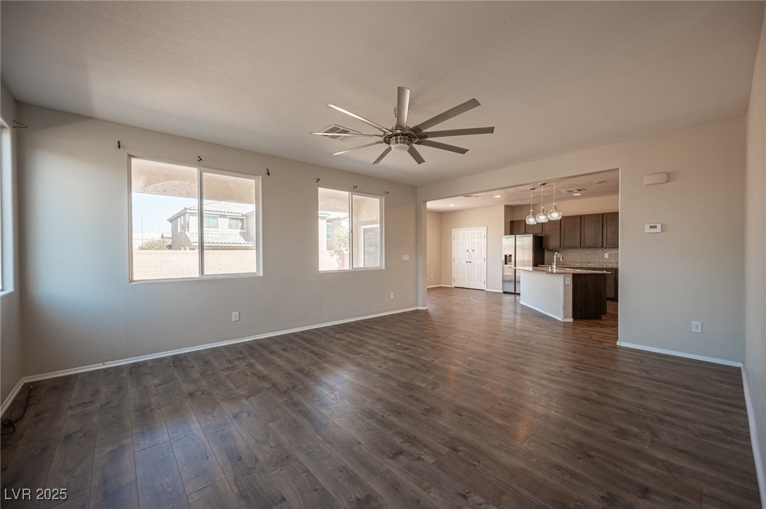 5856 Country Lake Lane