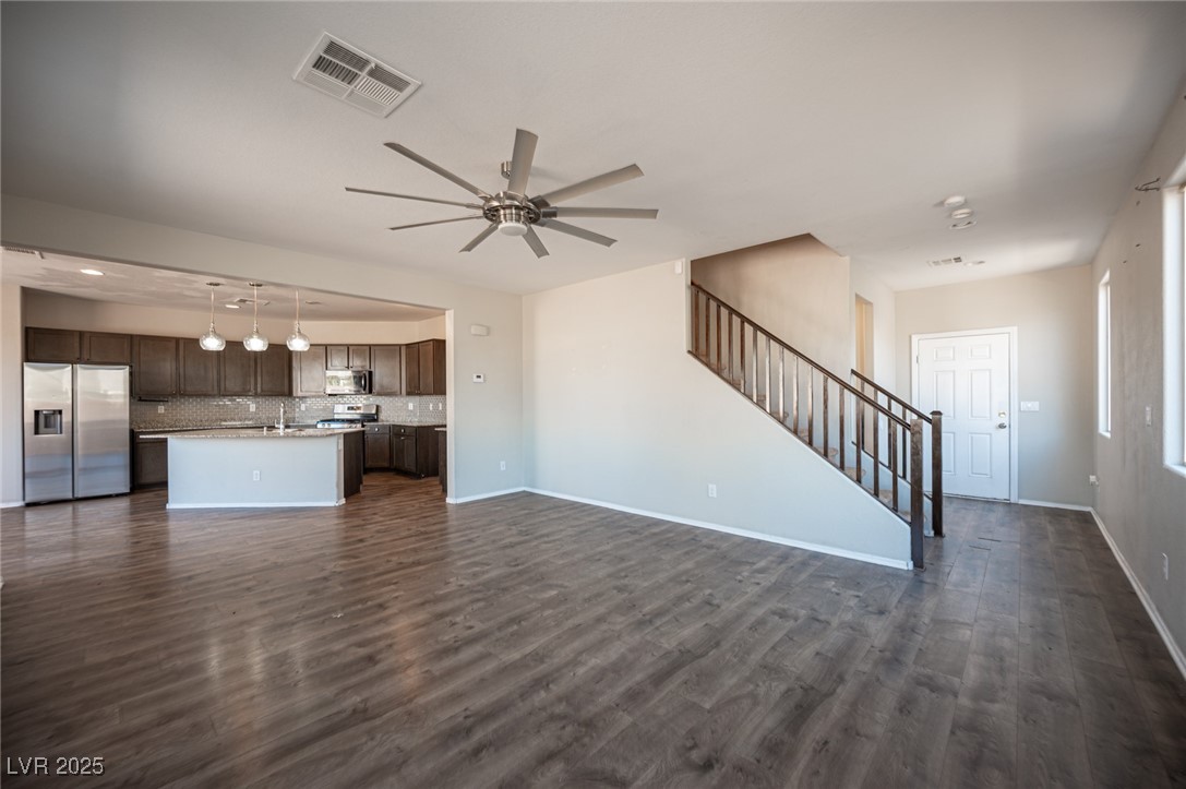 5856 Country Lake Lane