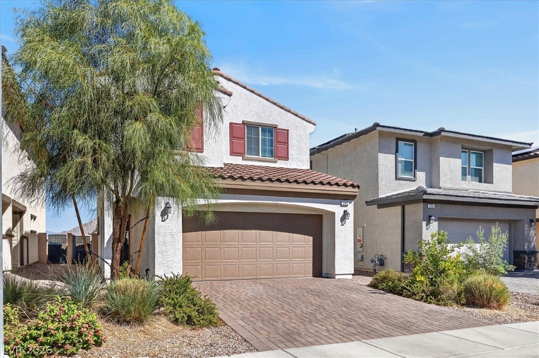 392 Larksong Avenue