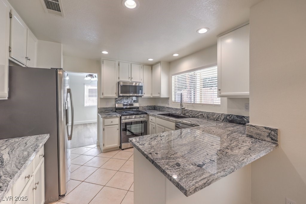 2501 Muirfield Avenue, Henderson, Nevada image 16