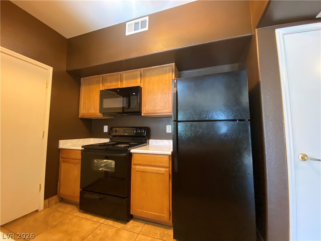 7255 W Sunset Road 1015