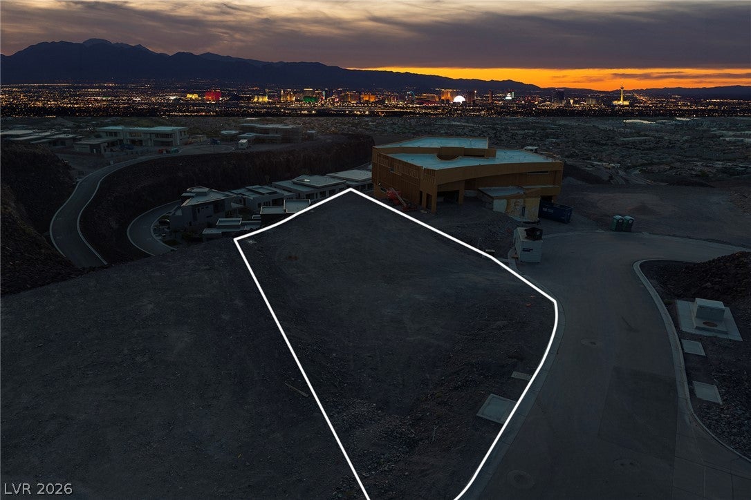 487 Rock Peak Drive