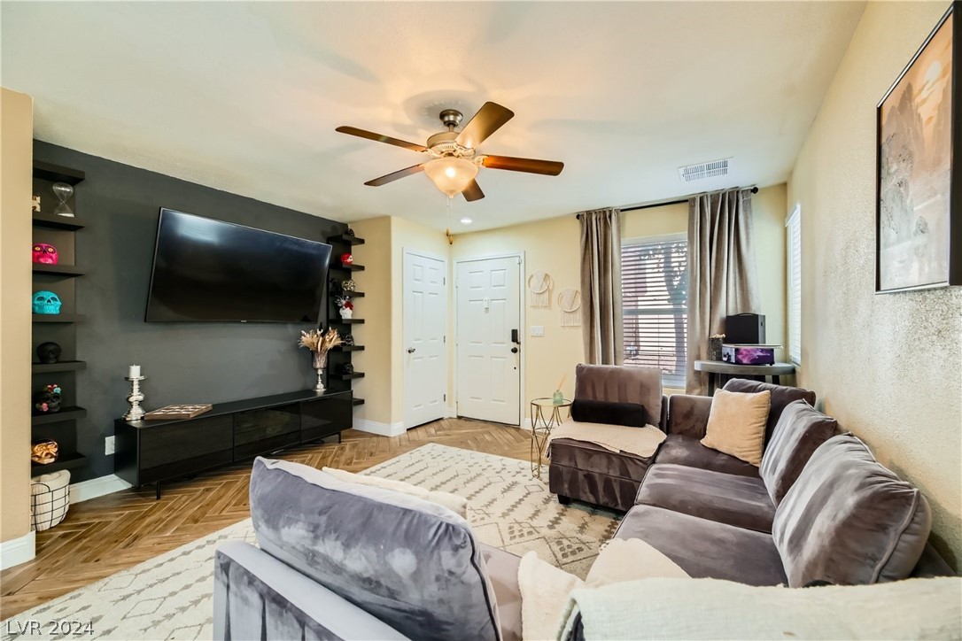 1169 Nightmoss Avenue, Las Vegas, Nevada image 9