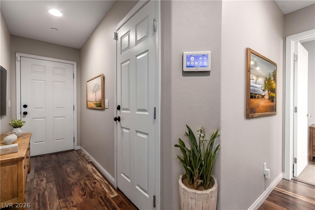 1525 Spiced Wine Avenue 27104