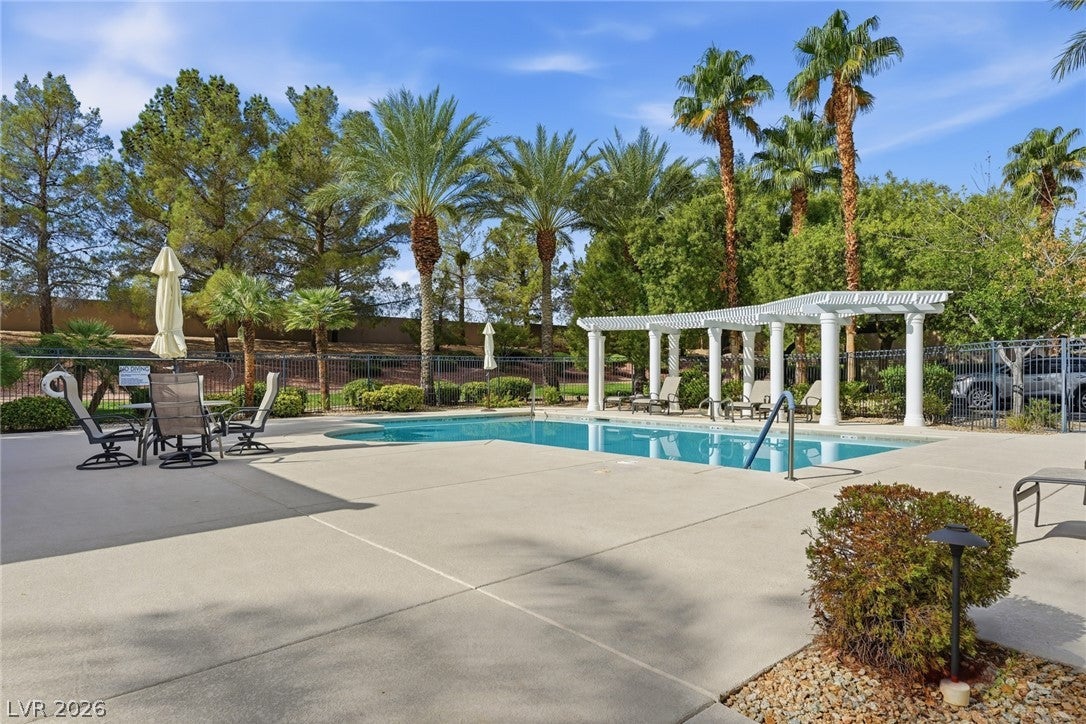 Properties 2 9112 Vista Greens Way 106