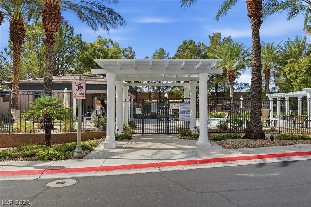 Properties 1 9112 Vista Greens Way 106