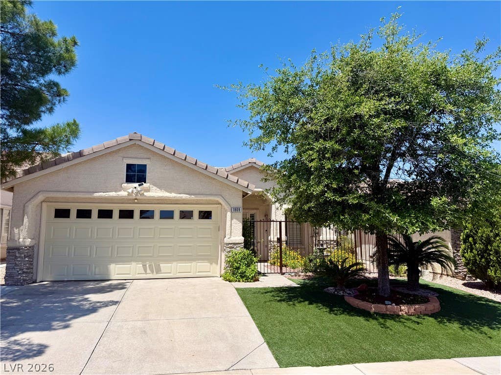 Photo of 1809 Lyell Canyon Lane, Las Vegas, NV 89134 (MLS # 2810792)