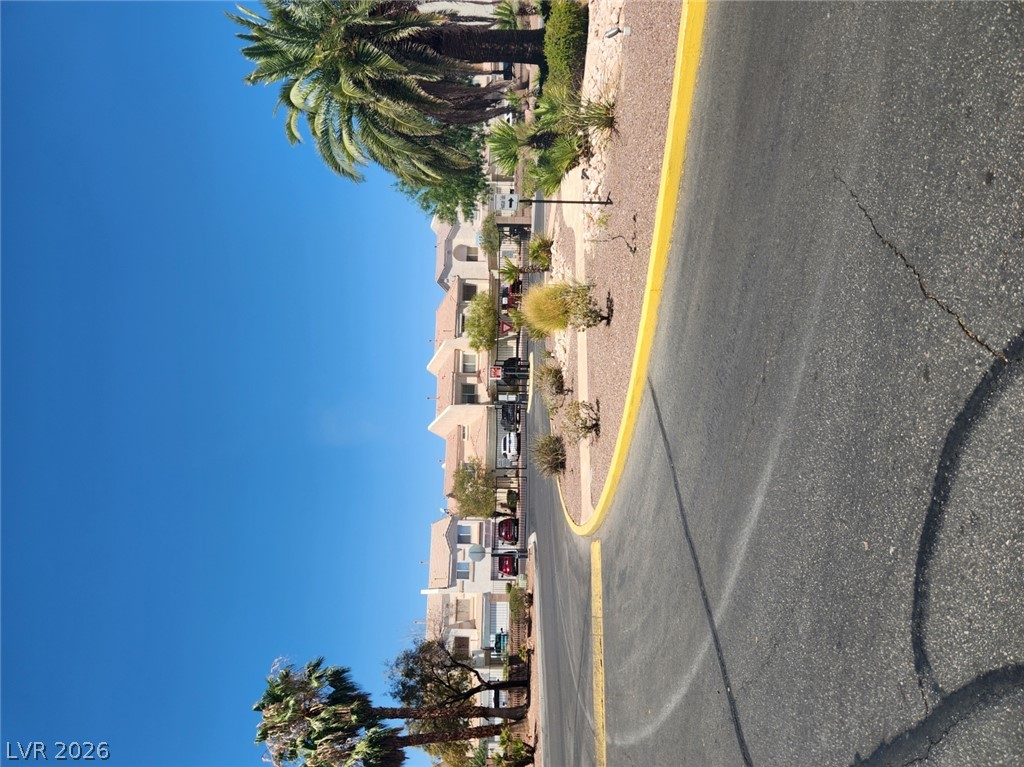 3298 Dragon Fly Street