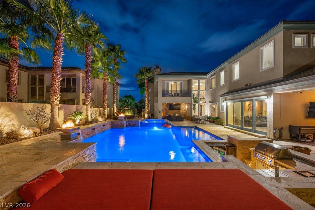 7316 Heritage Harbor Drive