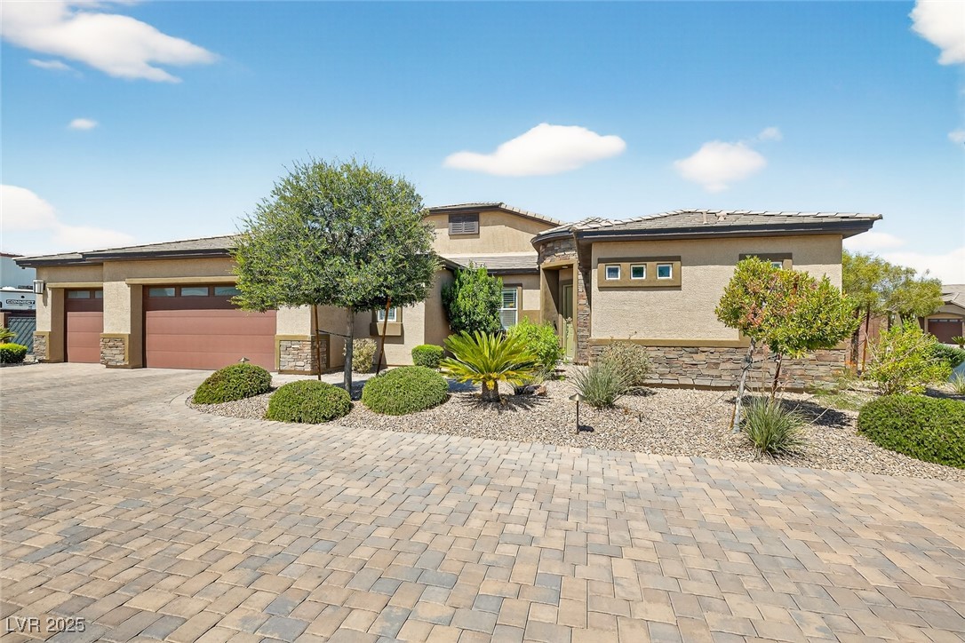 11033 Westcroft Way