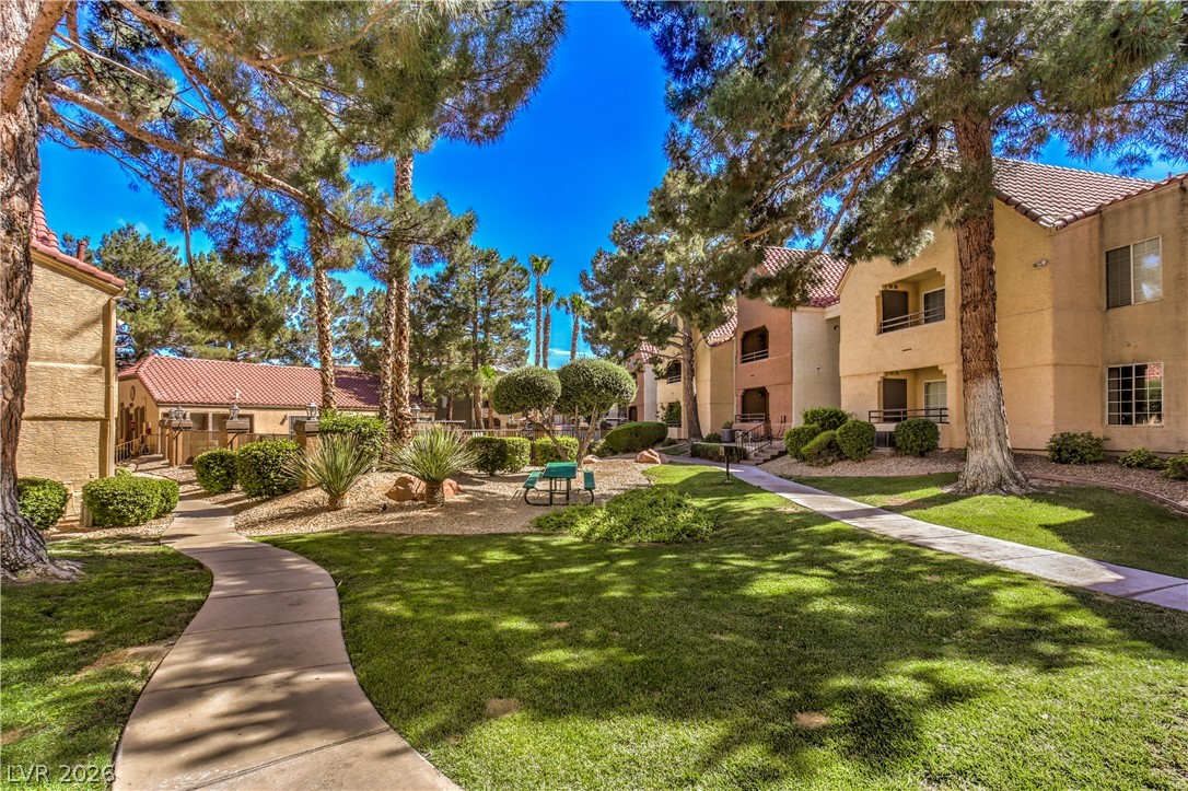 2200 S Fort Apache Road 1029