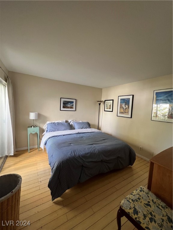 Las Vegas, Nevada 89117, United States, 2 Bedrooms Bedrooms, ,2 BathroomsBathrooms,Residential,Active,27241