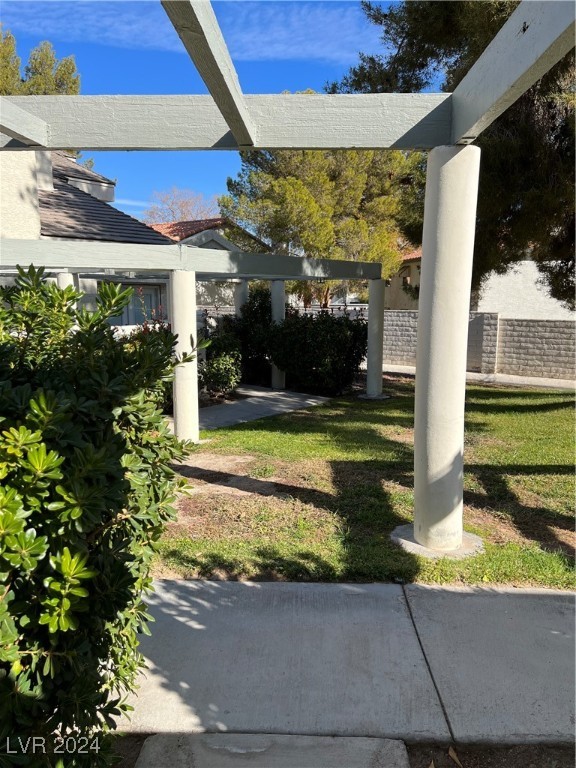 Las Vegas, Nevada 89117, United States, 2 Bedrooms Bedrooms, ,2 BathroomsBathrooms,Residential,Active,27241