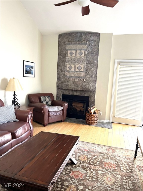 Las Vegas, Nevada 89117, United States, 2 Bedrooms Bedrooms, ,2 BathroomsBathrooms,Residential,Active,27241