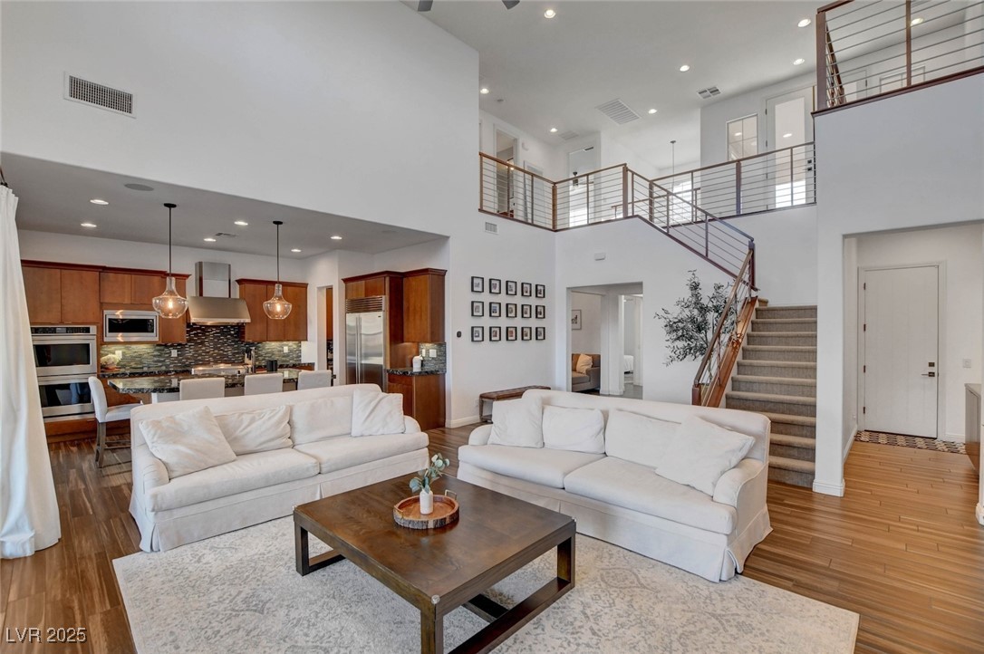 5906 Sky Ridge Falls Drive