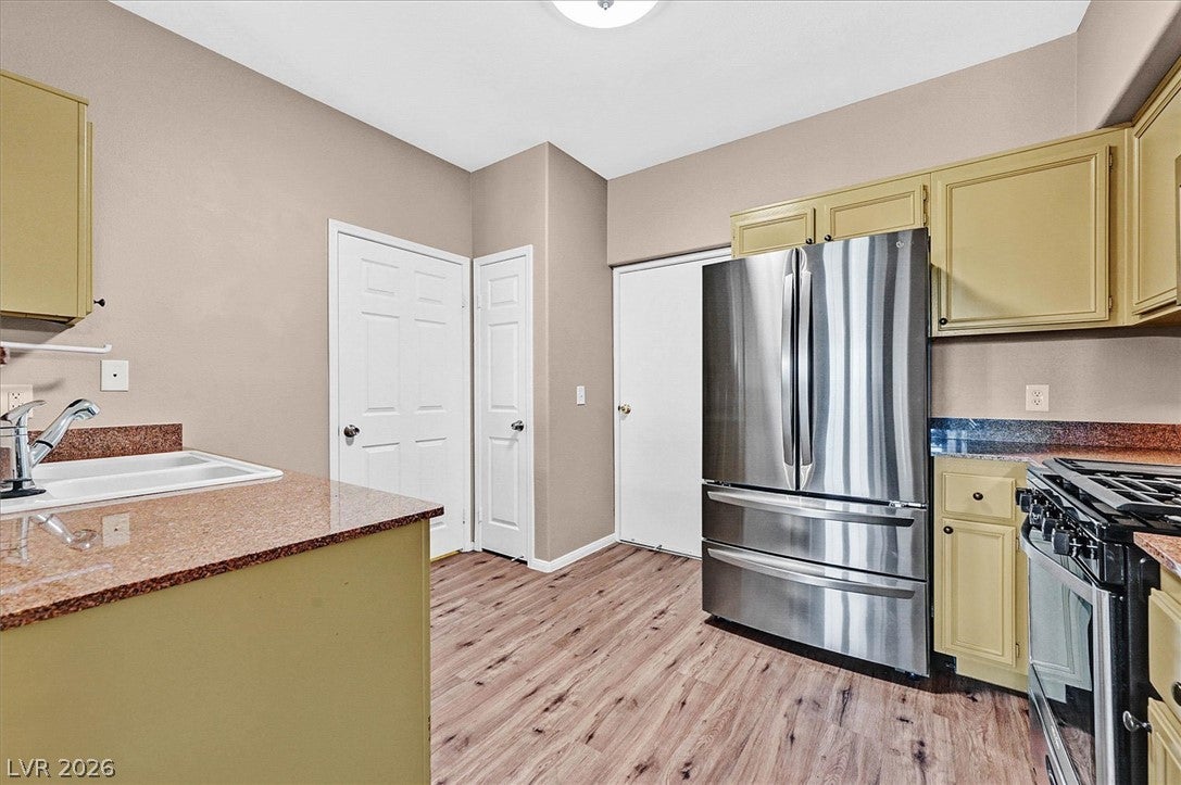 10550 W Alexander Road 1097