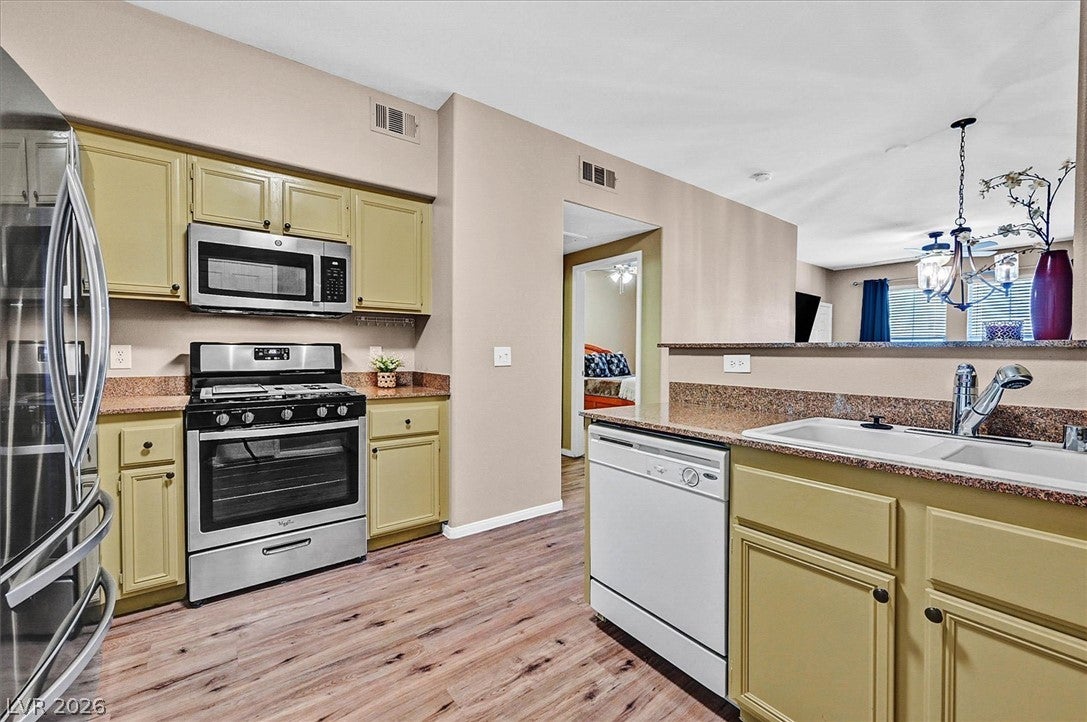 10550 W Alexander Road 1097