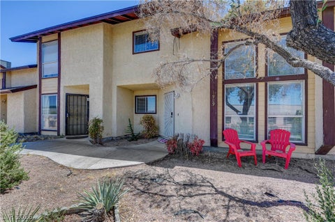 Townhouse For Sale - 1909 Natalee Drive<br/> Clark County, Henderson, NV 89011