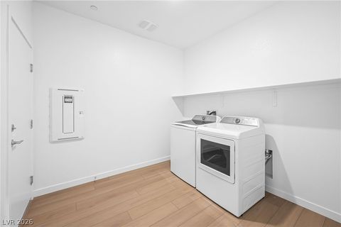 Tiny photo for 1666 Portofino Falls Place, Henderson, NV 89011 (MLS # 2788772)