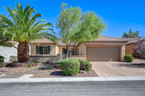 Photo of 2090 Oliver Springs Street, Henderson, NV 89052 (MLS # 2824949)