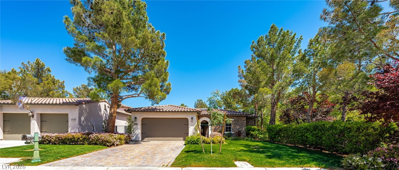 11846 WATERFORD CASTLE Court