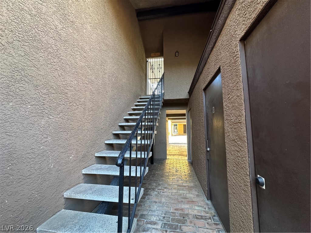 1467 Hialeah Drive D