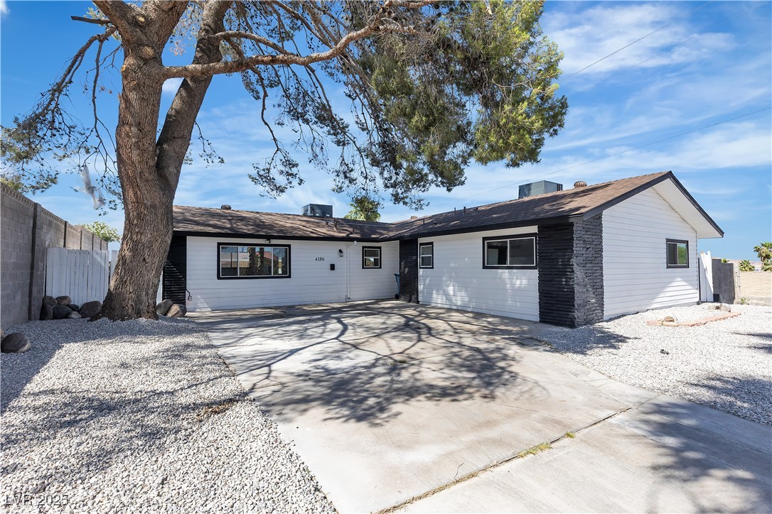 4186 Toronto Circle