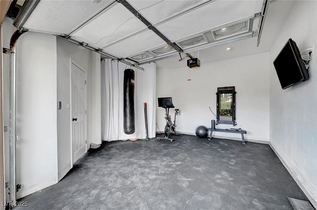 Las Vegas, Nevada 89144, United States, 4 Bedrooms Bedrooms, ,4 BathroomsBathrooms,Residential,Pending,10021