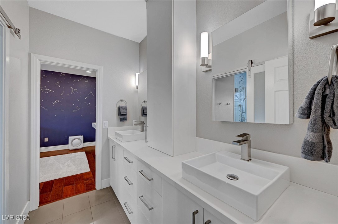 Las Vegas, Nevada 89144, United States, 4 Bedrooms Bedrooms, ,4 BathroomsBathrooms,Residential,Pending,10021