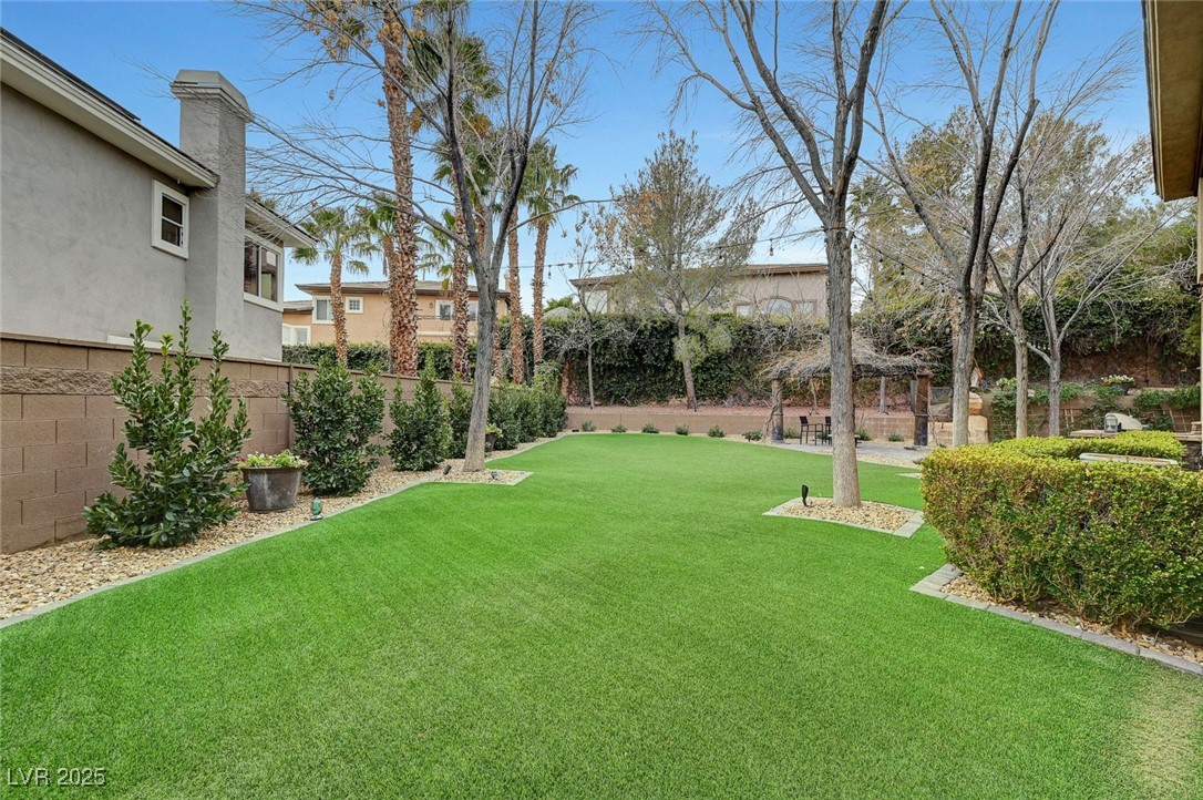 Las Vegas, Nevada 89144, United States, 4 Bedrooms Bedrooms, ,4 BathroomsBathrooms,Residential,Pending,10021