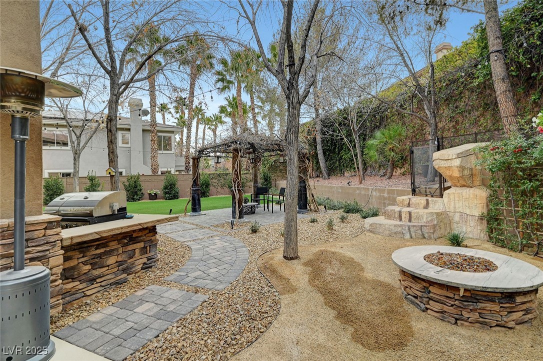 Las Vegas, Nevada 89144, United States, 4 Bedrooms Bedrooms, ,4 BathroomsBathrooms,Residential,Pending,10021