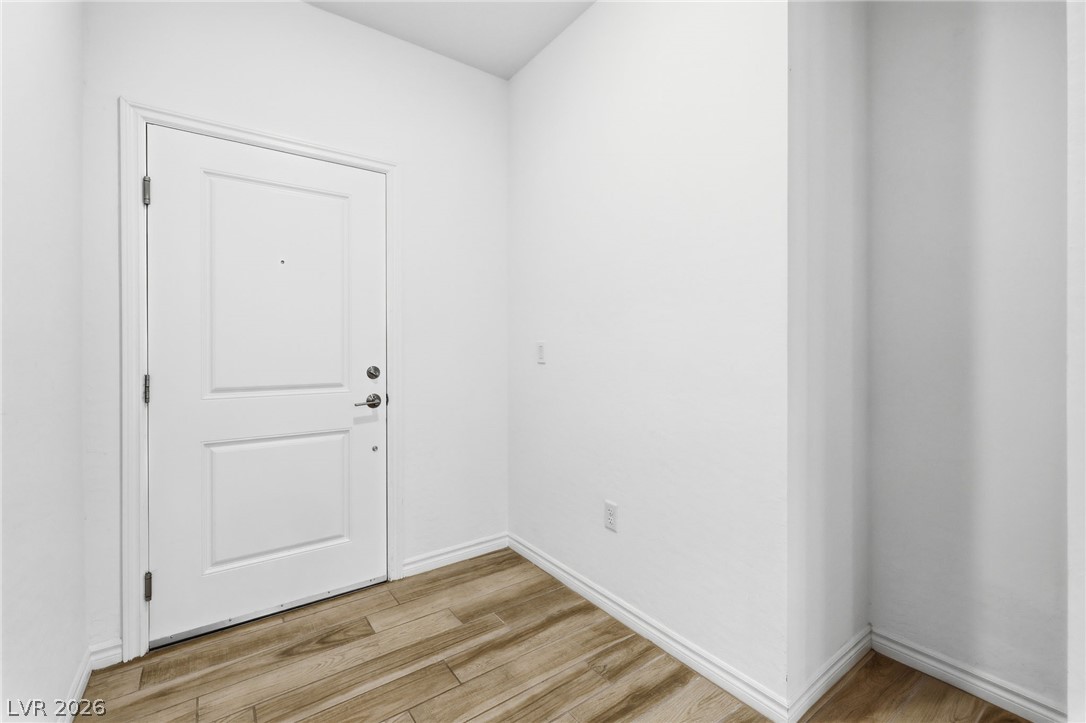 2555 Hampton Road 2208