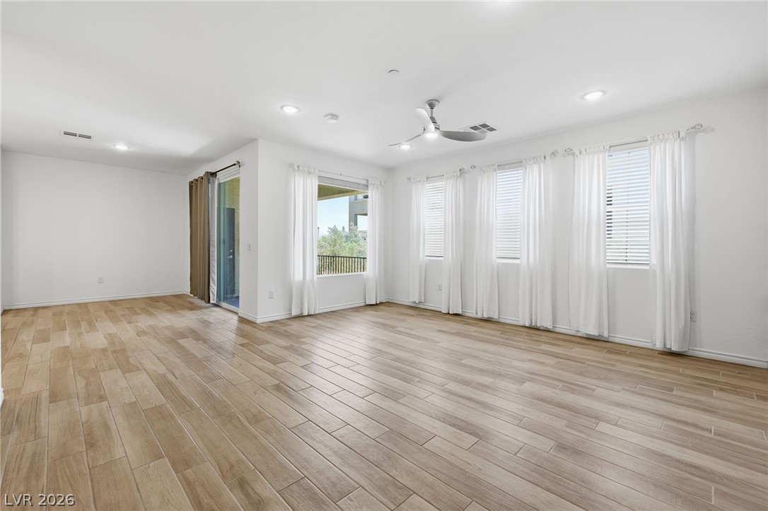 2555 Hampton Road 2208